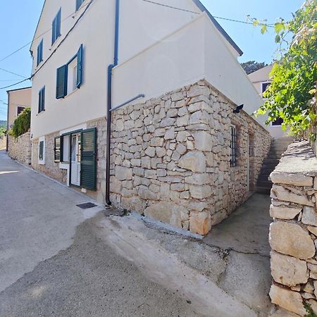 Apartments By The Sea Veli Losinj, Losinj - 8031 Bagian luar foto