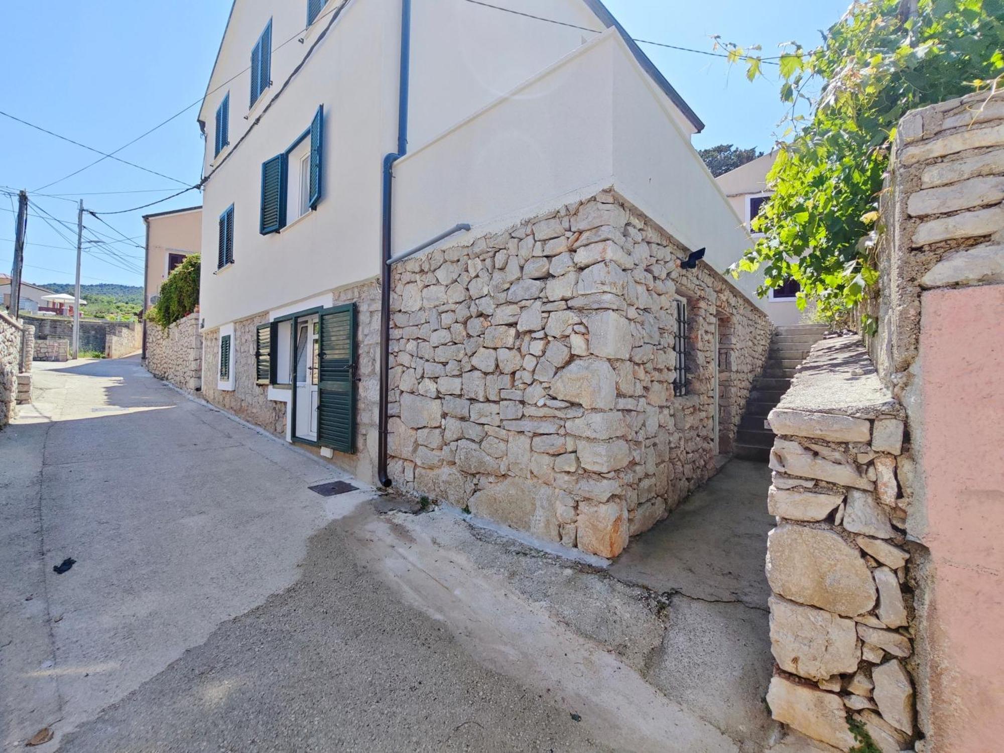 Apartments By The Sea Veli Losinj, Losinj - 8031 Bagian luar foto