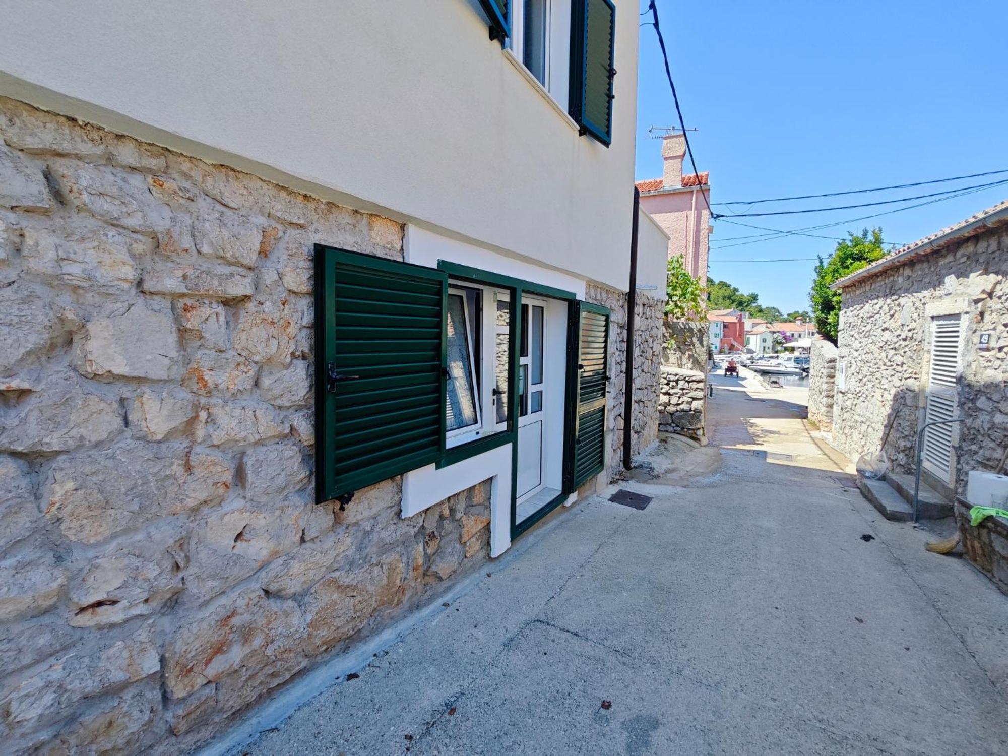 Apartments By The Sea Veli Losinj, Losinj - 8031 Bagian luar foto